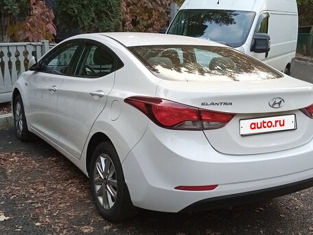2014 Hyundai Elantra V (MD) Рестайлинг, белый, 1393000 рублей, вид 3