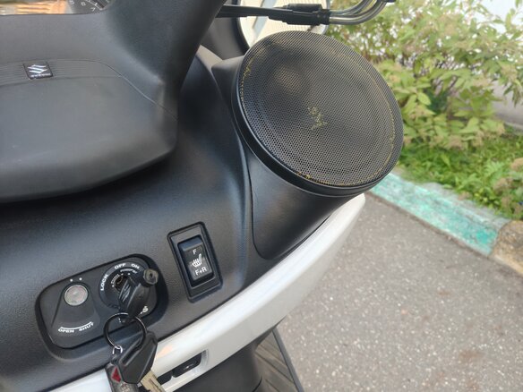 2018 Suzuki Burgman (SkyWave) 650, белый, 980000 рублей - вид 13