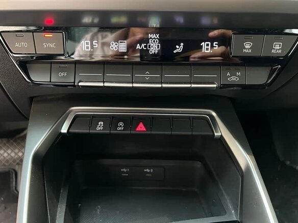 2022 Audi A3 35 TFSI Long IV (8Y), красный, 1750008 рублей - вид 14
