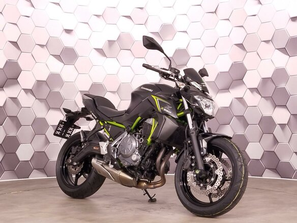 2018 Kawasaki Z 650, чёрный