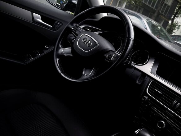 2013 Audi A4 IV (B8) Рестайлинг, чёрный, 1310000 рублей - вид 12