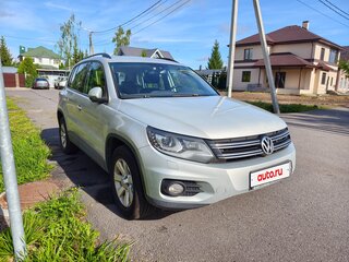 2013 Volkswagen Tiguan I Рестайлинг, серебристый, 900000 рублей, вид 3