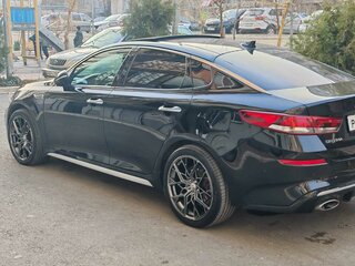 2020 Kia Optima IV Рестайлинг, чёрный, 2300000 рублей, вид 5
