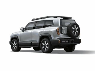 2025 Changan Deepal G318 I, серебристый, 6090000 рублей, вид 2