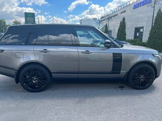 2021 Land Rover Range Rover IV Рестайлинг, серый, 10590000 рублей, вид 4