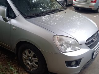 2009 Kia Carens II (UN), серебристый, 650000 рублей, вид 1