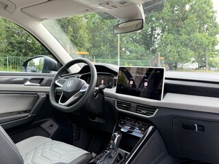 2023 Volkswagen Tayron I Рестайлинг, серый, 2690000 рублей, вид 4