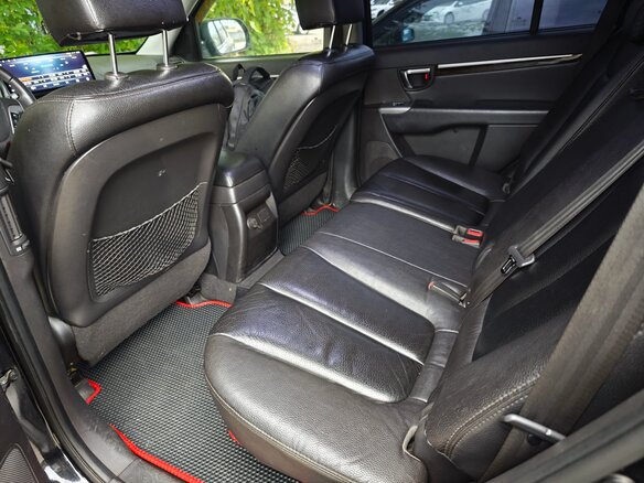 2011 Hyundai Santa Fe II Рестайлинг, чёрный, 1100000 рублей - вид 6