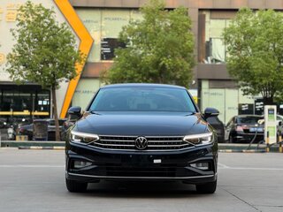 2023 Volkswagen Magotan B8 Рестайлинг, чёрный, 1720000 рублей, вид 2