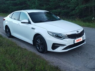 2020 Kia Optima IV Рестайлинг, белый, 1565000 рублей, вид 3