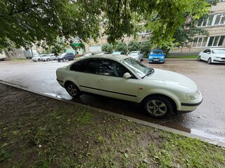 1998 Volkswagen Passat B5, белый, 410000 рублей, вид 2