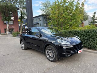 2015 Porsche Cayenne Diesel II Рестайлинг (958), чёрный, 4900000 рублей, вид 1
