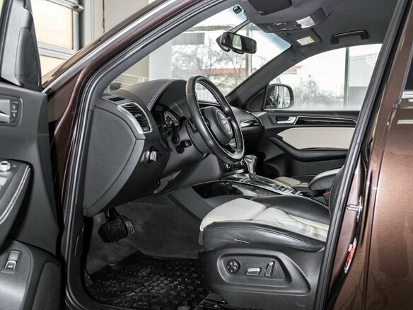 2015 Audi Q5 I (8R) Рестайлинг, коричневый, 1900000 рублей - вид 7