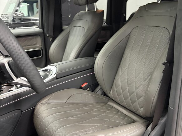 2026 Mercedes-Benz G-Класс 450 d III (W465) Рестайлинг, серый, 23900000 рублей - вид 1