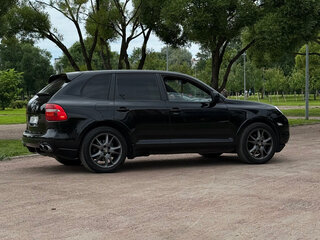2009 Porsche Cayenne Diesel I Рестайлинг (957), чёрный, 1690000 рублей, вид 3