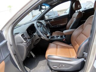 2020 Kia Sportage IV Рестайлинг, серый, 1640000 рублей, вид 5