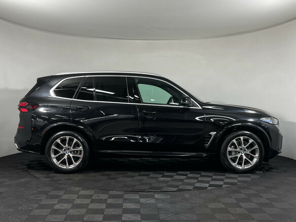 2025 BMW X5 40i IV (G05/G18) Рестайлинг, чёрный, 11950000 рублей - вид 5