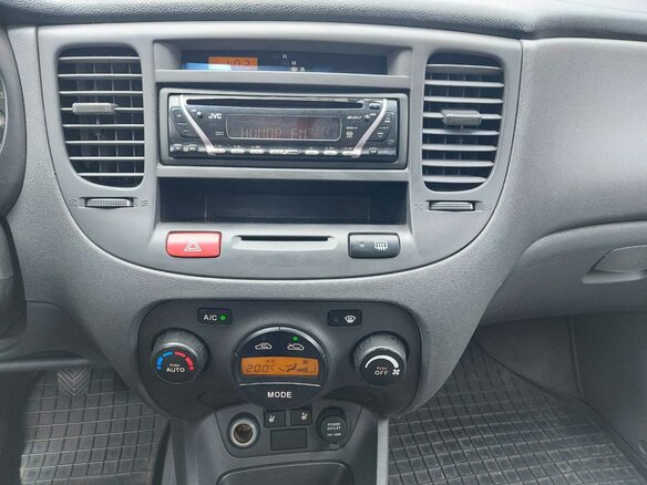 2006 Kia Rio II, красный, 495000 рублей - вид 18