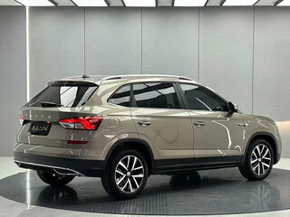 2023 Skoda Kamiq GT I (China Market), золотистый, 1467000 рублей, вид 4