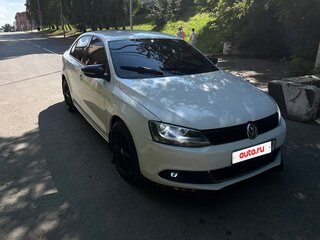 2012 Volkswagen Jetta VI, белый, 950000 рублей, вид 2