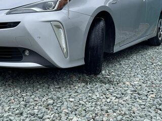2019 Toyota Prius PHV ZVW52 Prime IV (XW50), серебристый, 1650000 рублей, вид 4