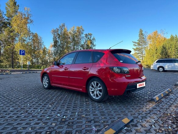 2005 Mazda 3 I (BK), красный, 565000 рублей - вид 7