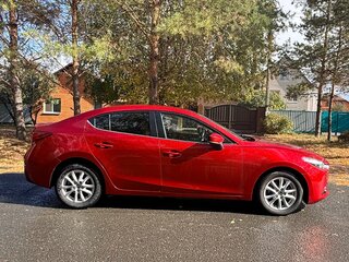2018 Mazda 3 III (BM) Рестайлинг, красный, 1550000 рублей, вид 2