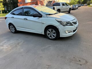 2016 Hyundai Solaris I Рестайлинг, белый, 485000 рублей, вид 4