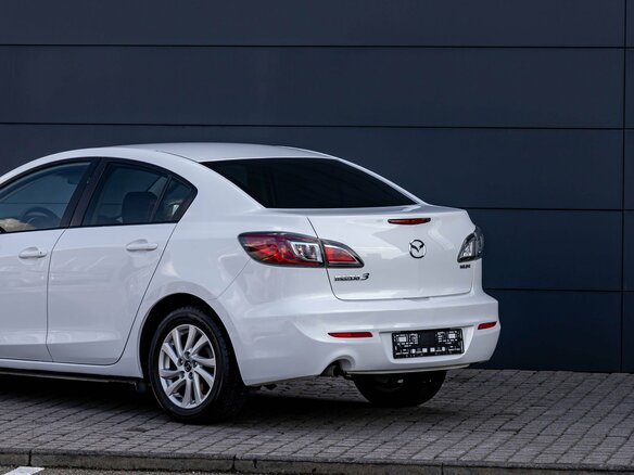 2013 Mazda 3 II (BL) Рестайлинг, белый, 995000 рублей - вид 7