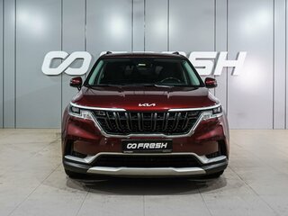 2021 Kia Carnival IV, красный, 3649000 рублей, вид 3