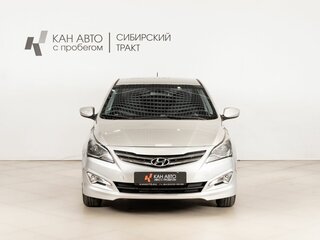 2015 Hyundai Solaris I Рестайлинг, серебристый, 1090000 рублей, вид 2
