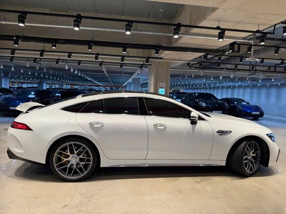2022 Mercedes-Benz AMG GT 4-Door Coupe 43 I, белый, 10900000 рублей - вид 23