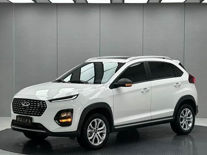 Открыть фотографии: Chery Tiggo 3x I Рестайлинг