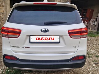 2017 Kia Sorento III Prime Рестайлинг, белый, 2200000 рублей, вид 2