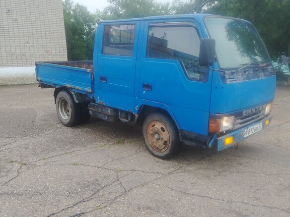 1993 Fuso (Mitsubishi) Canter, синий, 595000 рублей - вид 5