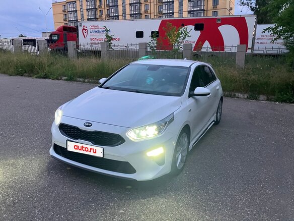 2018 Kia Ceed III, белый, 1950000 рублей - вид 9