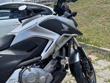 2013 Honda NC 700X, серебристый, 550000 рублей, вид 5
