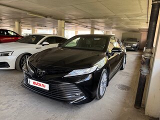 2021 Toyota Camry VIII (XV70), чёрный, 4550000 рублей, вид 4