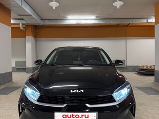 2021 Kia Cerato IV, чёрный, 1700000 рублей, вид 3