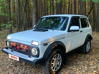 2014 Lada (ВАЗ) 2121 (4x4) I Рестайлинг, белый, 850000 рублей, вид 1