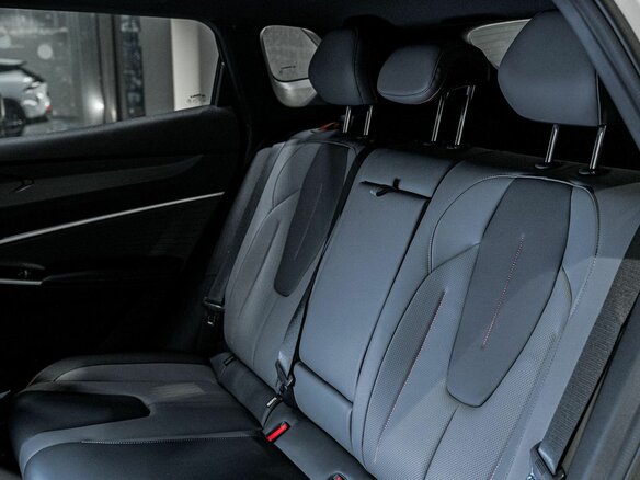 2026 Geely Cityray, белый, 3174990 рублей - вид 6
