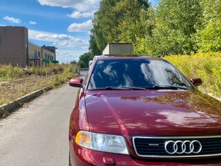 2000 Audi A4 I (B5) Рестайлинг, пурпурный, 550000 рублей, вид 4