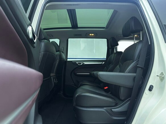 2022 GAC Trumpchi M6 Pro, белый, 1855000 рублей - вид 18