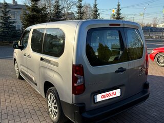 2020 Citroen Berlingo XL III, серебристый, 2020000 рублей, вид 3