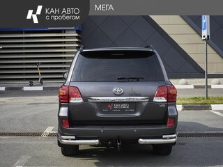 2012 Toyota Land Cruiser 200 Series Рестайлинг 1, серый, 2748000 рублей, вид 4