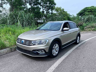 2018 Volkswagen C-Trek, бежевый, 1080000 рублей, вид 1