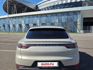 2020 Porsche Cayenne Coupé III, бежевый, 8950000 рублей, вид 4
