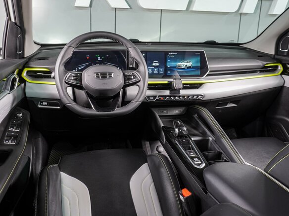 2024 Geely Coolray (Binyue Cool) I Рестайлинг, белый, 2049000 рублей - вид 5