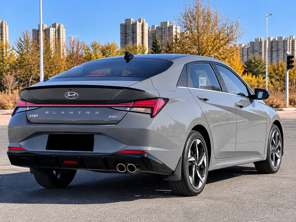 2022 Hyundai Elantra VII (CN7), серый, 1740000 рублей - вид 4