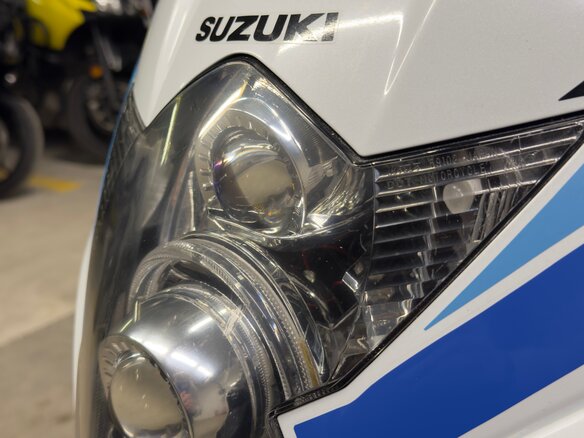 2012 Suzuki GSX 1250 FA, белый, 715000 рублей - вид 10